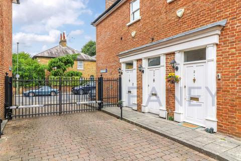 undefined, Leinster Mews, Barnet EN5