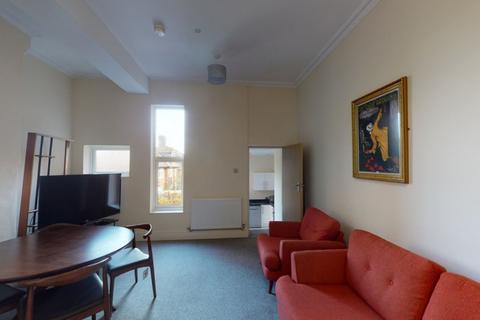 2 bedroom flat to rent, Forest Road West, Nottingham NG7