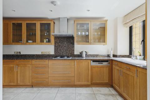 2 bedroom retirement property for sale, Evesham Road, Stow on the Wold, Cheltenham, Gloucestershire, GL54