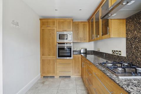2 bedroom retirement property for sale, Evesham Road, Stow on the Wold, Cheltenham, Gloucestershire, GL54