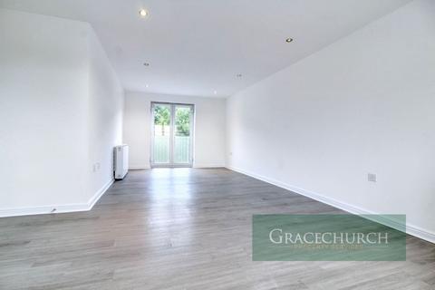 undefined, Burrows Chase, Waltham Abbey EN9