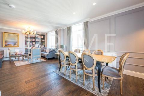3 bedroom apartment to rent, North Block, County Hall Apartments, South Bank