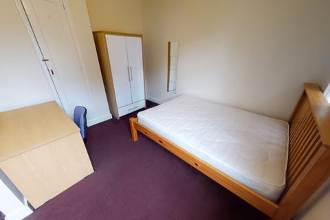 2 bedroom flat to rent, Burns Street, Nottingham NG7