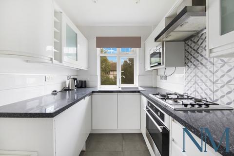 undefined, The Avenue, Coulsdon CR5