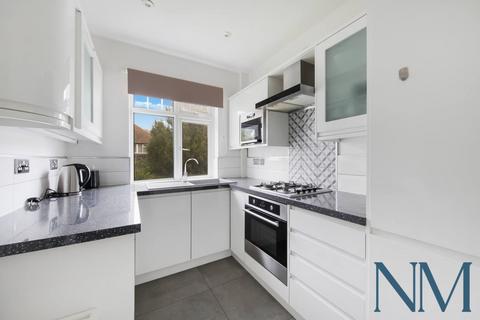 undefined, The Avenue, Coulsdon CR5