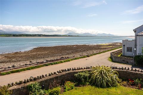 undefined, Dwyran, Llanfairpwll, Isle of Anglesey, LL61