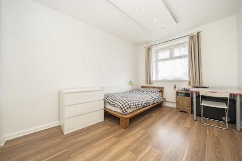 Flat 45, Beech House Ainsty Estate, London, SE16 7DQ