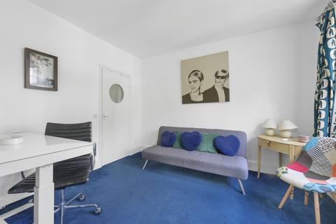 undefined, Holly Lodge Mansions, Oakeshott Avenue, Highgate, N6