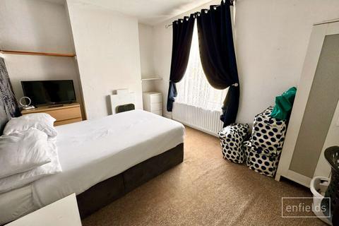 3 bedroom terraced house for sale, Southampton SO19