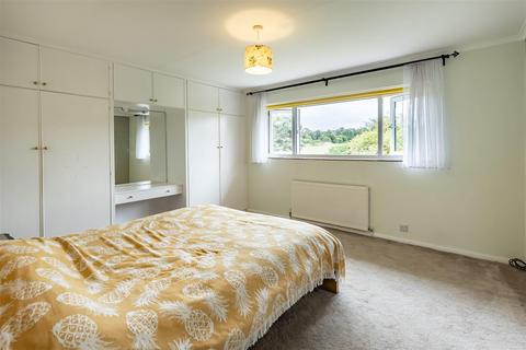 59 Lower Swaines, Epping, CM16 5ES