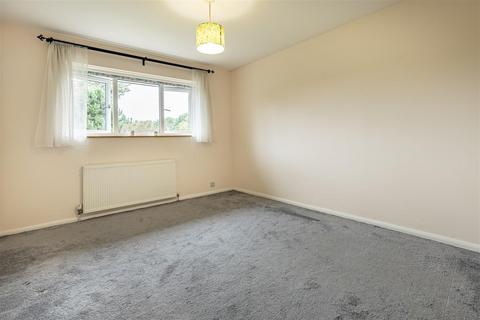 59 Lower Swaines, Epping, CM16 5ES