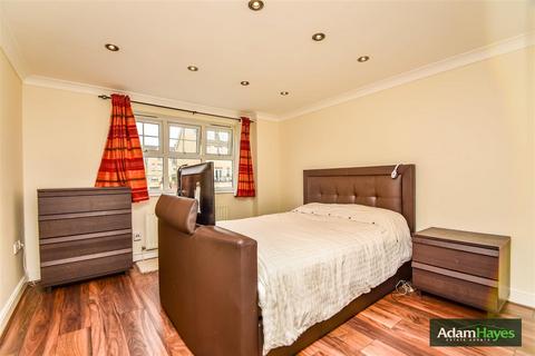 2 bedroom apartment for sale, Osier Crescent, Muswell Hill N10