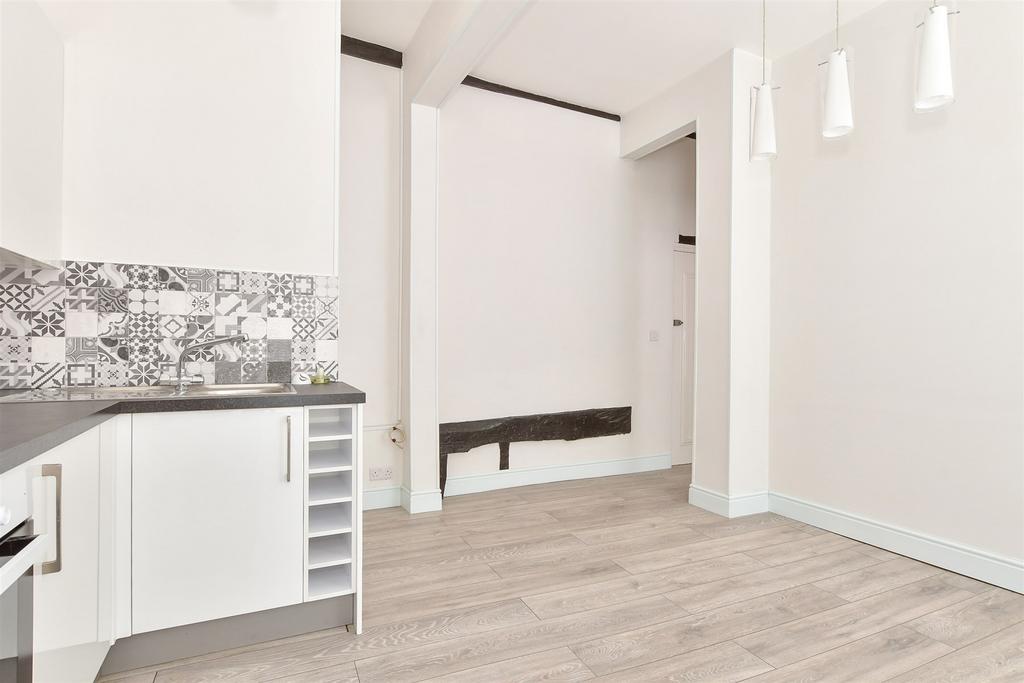 Kitchen/Lounge/ Dining Area