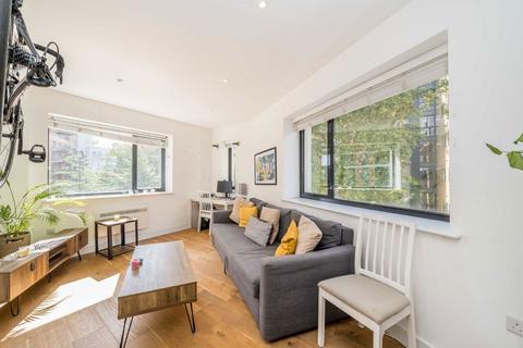undefined, Barking Road, London E16