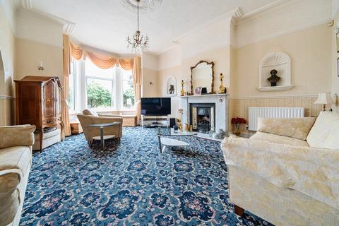 2 bedroom flat for sale, St. Helens Parade, Hampshire PO4