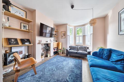 4 bedroom terraced house for sale, Goodrich Road, London