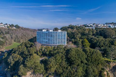 2 bedroom flat for sale, Ilsham Marine Drive, Torquay