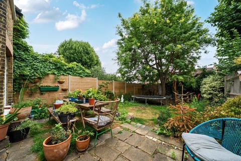 196 Adelaide Avenue, London, SE4 1JN