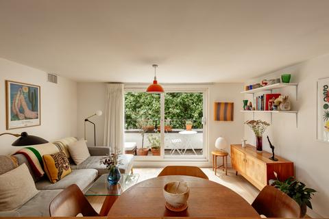 1 bedroom flat for sale, Cazenove Road II, Cazenove Road, London N16