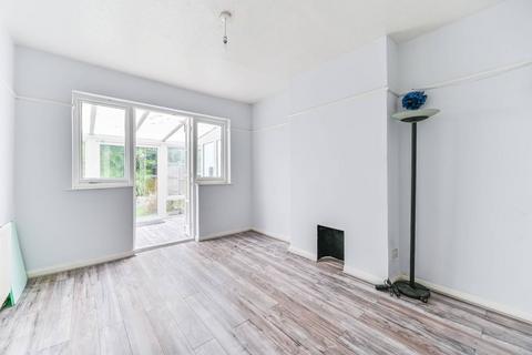 Runnymede Crescent, Streatham Vale, London, SW16