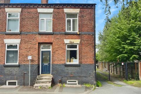 2 bedroom end of terrace house for sale, Platt Fold Street, Leigh