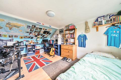 141 Friern Road, London, SE22 0AZ