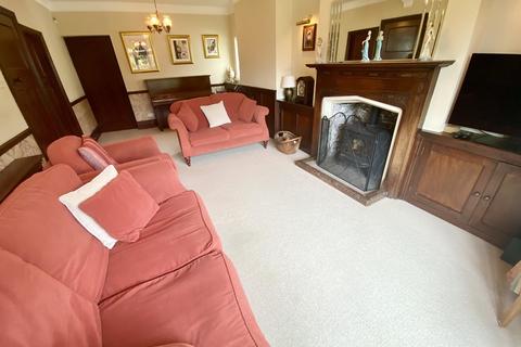 4 bedroom detached house for sale, Clasemont Road, Morriston, Swansea, City And County of Swansea.