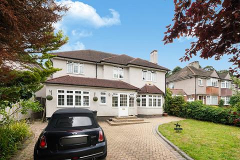 25 Pinewood Close, Croydon, CR0 5EX