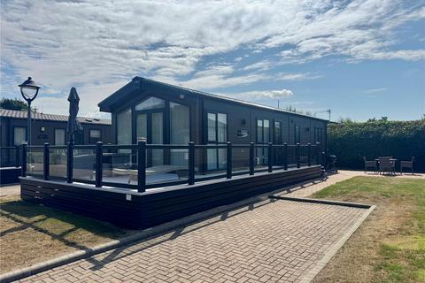 2 bedroom park home for sale, Hoburne Bashley, New Milton, Hampshire, BH25