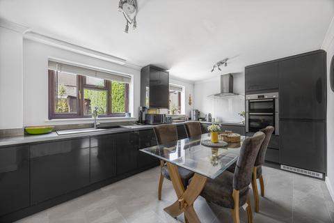 22 Eastholme Avenue, Belmont, Hereford, HR2 7UQ