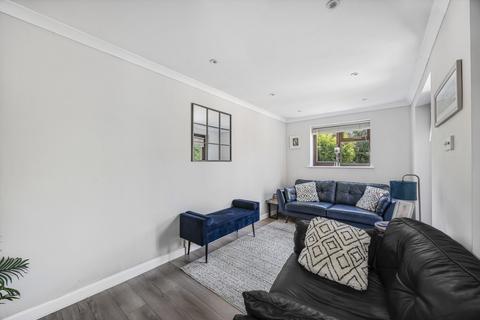 22 Eastholme Avenue, Belmont, Hereford, HR2 7UQ