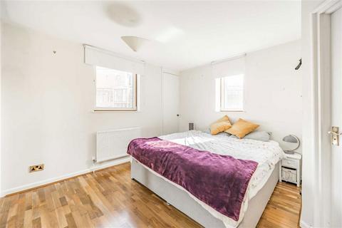2 bedroom flat for sale, Asher Way, London E1W