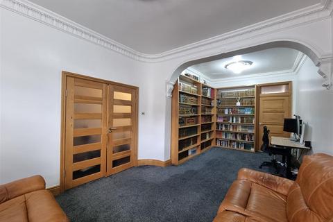undefined, Milton Avenue, London
