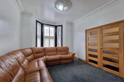 5 bedroom end of terrace house for sale, Milton Avenue, London