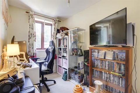 2 bedroom terraced house for sale, Bladon Close, Mapperley NG3