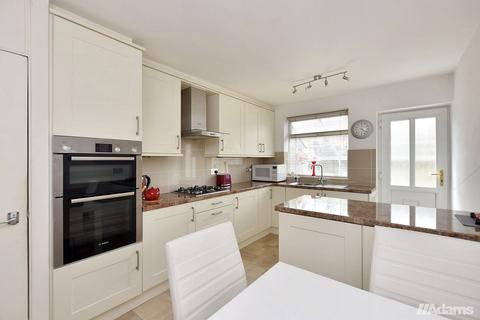 2 bedroom semi-detached bungalow for sale, Astley Close, Warrington, WA4 6RB
