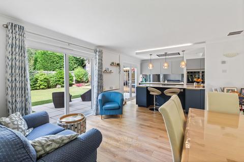undefined, Artel Croft, Crawley RH10