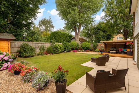 undefined, Artel Croft, Crawley RH10