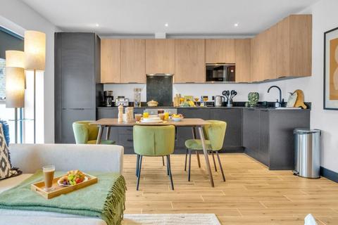 2 bedroom apartment to rent, Sia Court, High Road, London