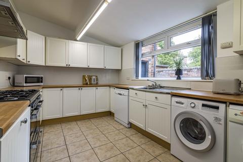 7 bedroom semi-detached house for sale, Colville Street, Nottingham, NG1