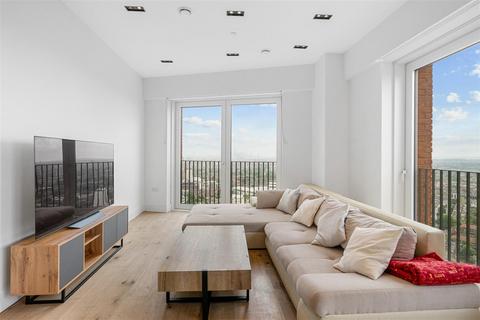 2 bedroom flat for sale, Exchange Gardens, London