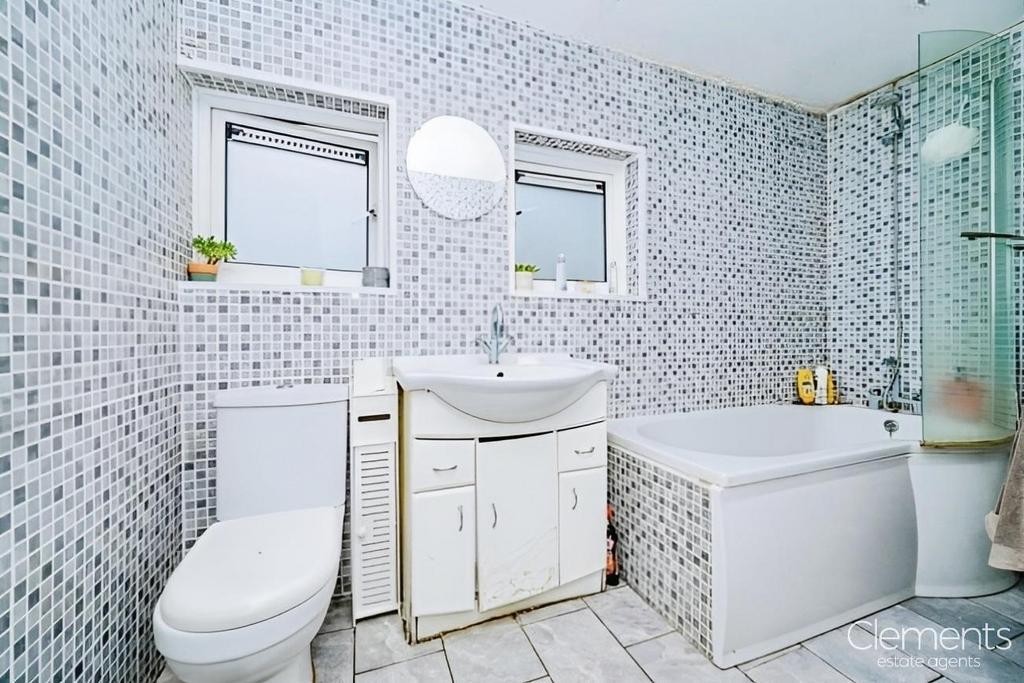 User edited photo-e052d134 user-edited-557abf95-f3