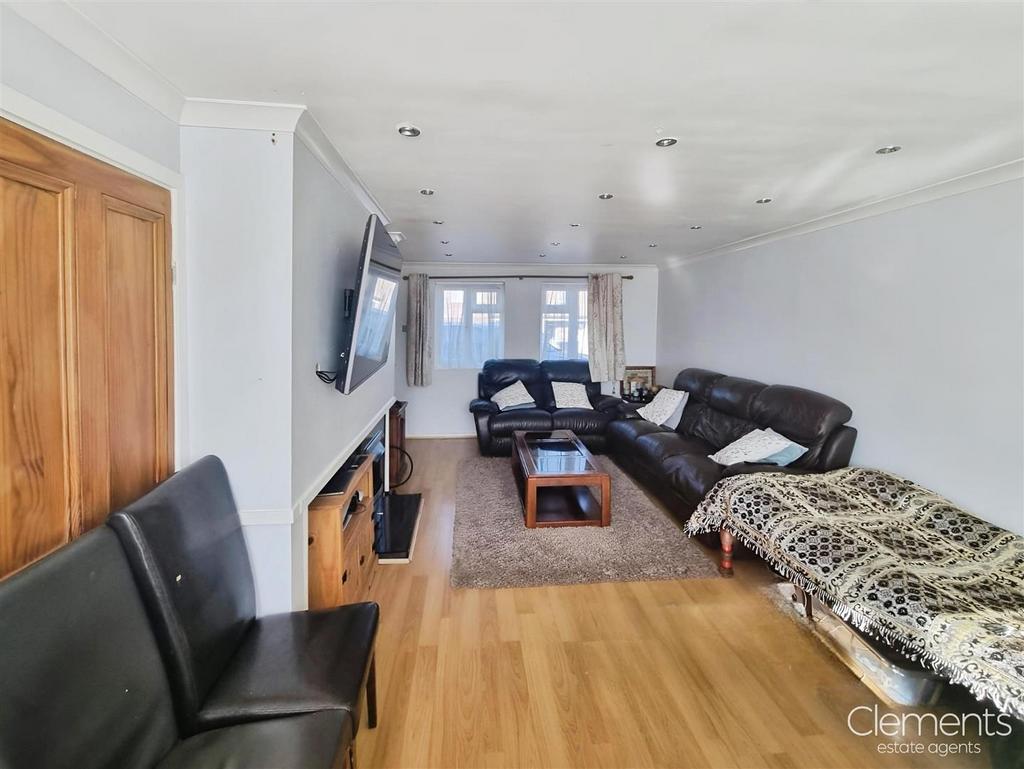 User edited photo-692648d6 user-edited-e0921097-f2