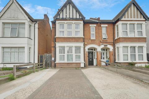 11 Ceylon Road, Westcliff-on-sea, SS0 7HS