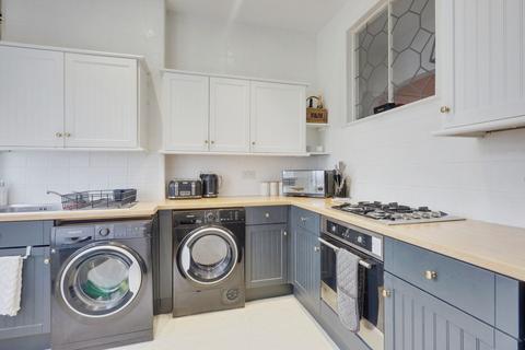 11 Ceylon Road, Westcliff-on-sea, SS0 7HS
