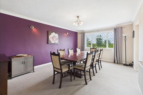 31 Bradden Road, Greens Norton, Towcester, NN12 8BS