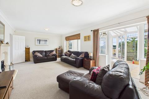 31 Bradden Road, Greens Norton, Towcester, NN12 8BS