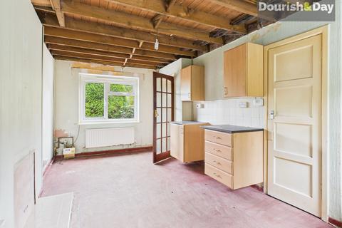 3 bedroom semi-detached house for sale, Giggetty Lane, Wolverhampton WV5