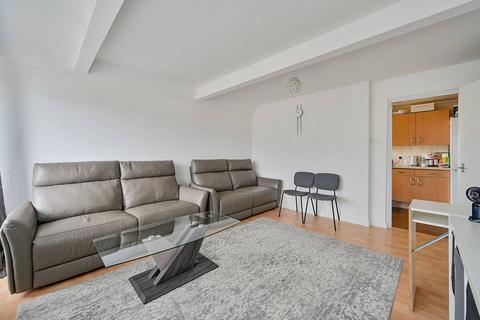 2 bedroom flat for sale, Trinity Way, East Acton, London, W3
