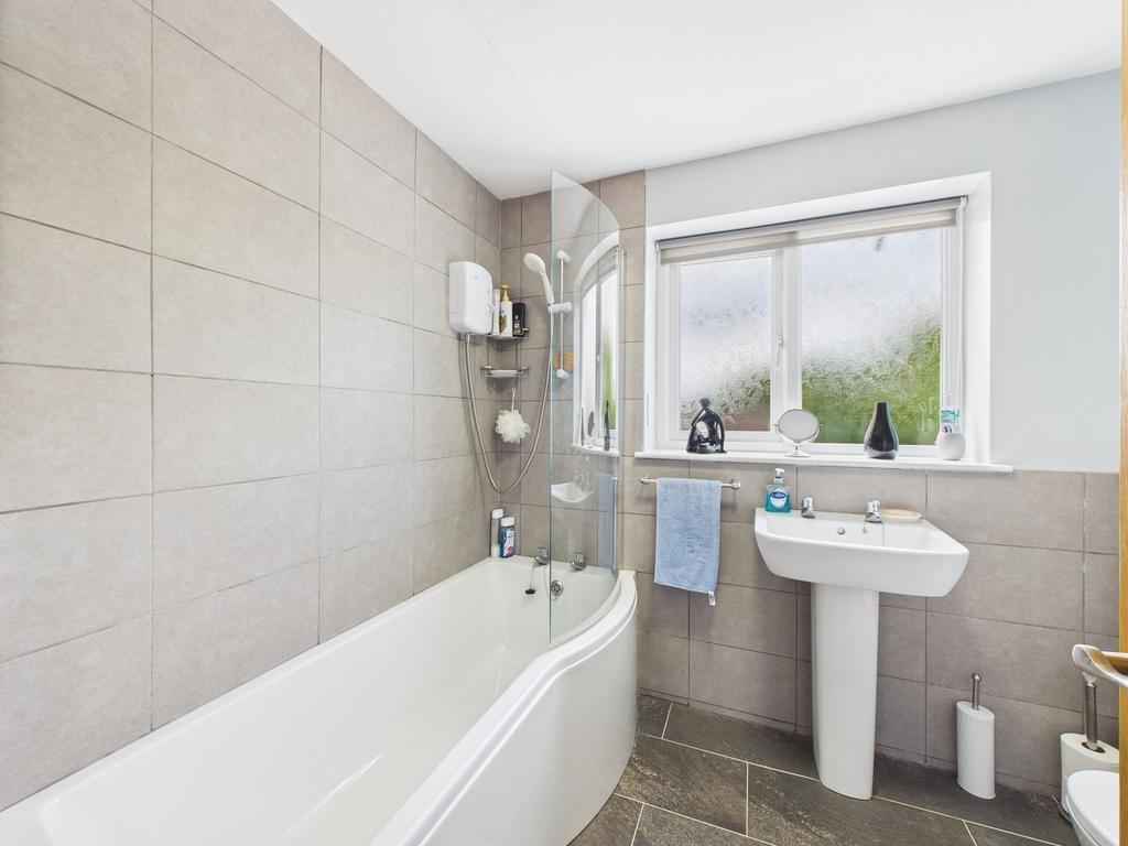 Family bathroom